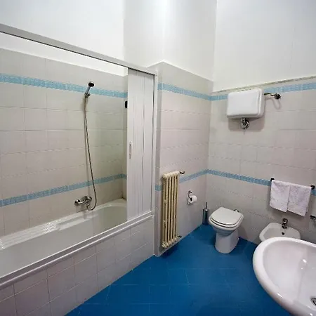 Piazza 300mila Bed & Breakfast