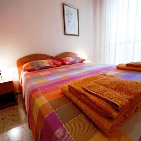 Piazza 300mila 3* Λέτσε