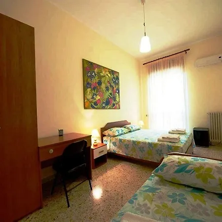 Piazza 300mila Bed & Breakfast