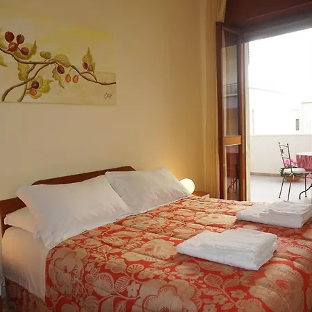 Piazza 300mila 3* Lecce