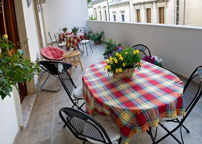 Piazza 300mila Frühstückspension