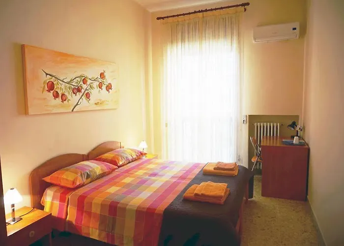 Frühstückspension Piazza 300mila 3*