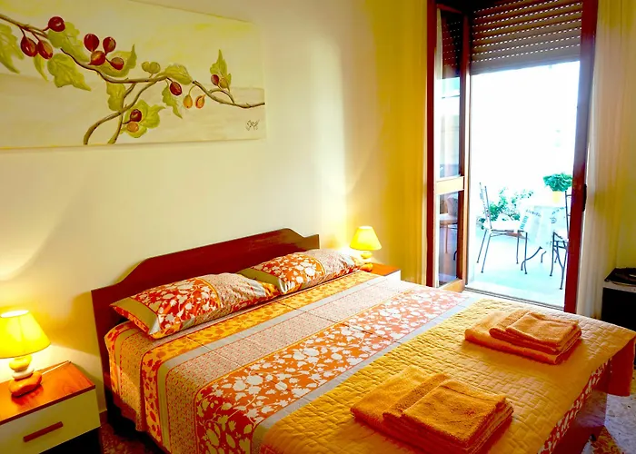 Alojamento de Acomodação e Pequeno-almoço Piazza 300mila